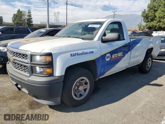 ✅ 2015 Chevrolet Silverado 1500 LS • VIN: 1GCNCPEH7FZ350072 • Лот: 79101174. Опубликован ранее на Copart с пробегом 128 503 миль. Бесплатный доступ к архиву аукционных продаж из США и подробный отчёт об истории автомобиля на DreamBid. Изображение 1.