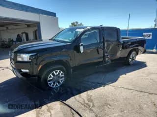 ✅ 2023 Nissan Frontier SV • VIN: 1N6ED1FKXPN600429 • Лот: 87035185. Опубликован ранее на Copart с пробегом 59 329 миль. Бесплатный доступ к архиву аукционных продаж из США и подробный отчёт об истории автомобиля на DreamBid. Изображение 1.