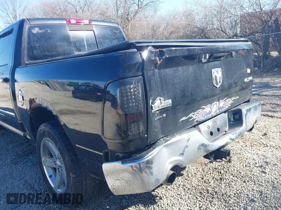 ✅ 2009 Dodge 1500 SLT • VIN: 1D3HV13T19S771432 • Lot: 41761462. Wystawiony na IAAI z przebiegiem 192 382 mil. Bezpłatny archiwum sprzedaży aukcyjnych z USA i szczegółowy raport historii pojazdu na DreamBid. Zdjęcie 20.