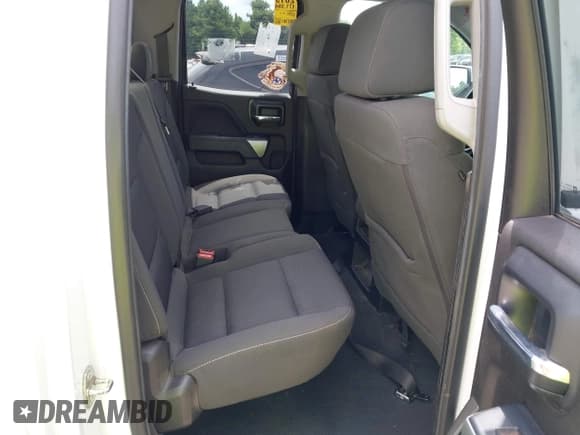 ✅ 2019 Chevrolet Silverado 1500 LT • VIN: 2GCVKPEC1K1147690 • Lot: 43006612. Wystawiony na IAAI z przebiegiem 171 596 mil. Bezpłatny archiwum sprzedaży aukcyjnych z USA i szczegółowy raport historii pojazdu na DreamBid. Zdjęcie 8.