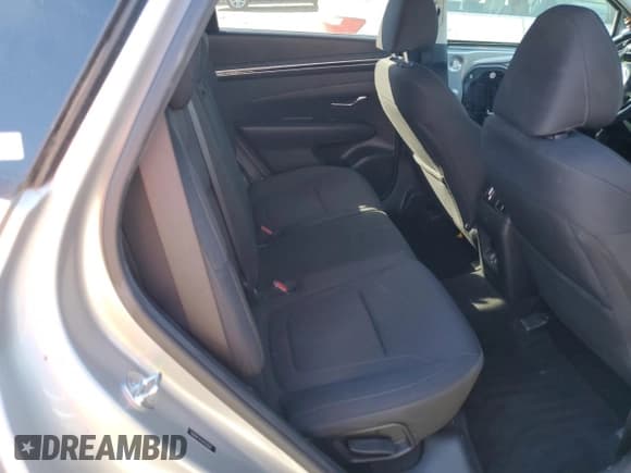 ✅ 2023 Hyundai Tucson SEL • VIN: 5NMJBCAE3PH238204 • Lot: 91121555. Wystawiony na Copart z przebiegiem 42 555 mil. Bezpłatny archiwum sprzedaży aukcyjnych z USA i szczegółowy raport historii pojazdu na DreamBid. Zdjęcie 11.