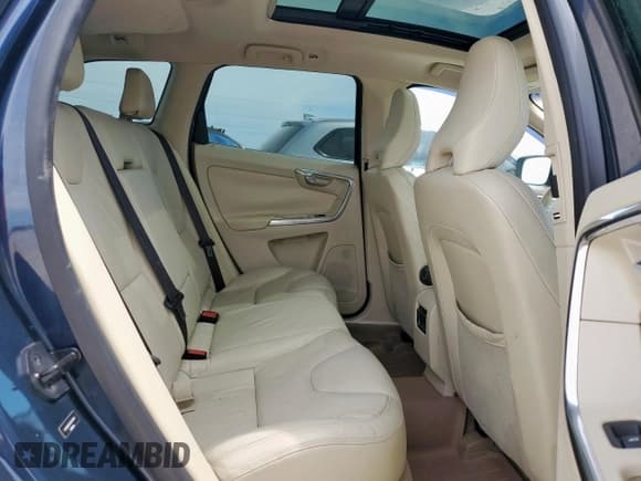 ✅ 2013 Volvo XC60 3.2L • VIN: YV4952DZ4D2372817 • Lot: 60638955. Listed on Copart with 123,750 mi. Free auction sales archive from the USA and detailed vehicle history report at DreamBid. Image 11.