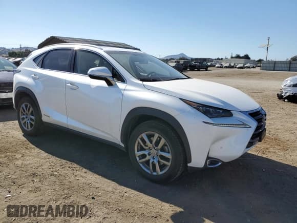 ✅ 2015 Lexus NX 300h • VIN: JTJBJRBZ6F2013562 • Lot: 68557945. Wystawiony na Copart z przebiegiem 101 246 mil. Bezpłatny archiwum sprzedaży aukcyjnych z USA i szczegółowy raport historii pojazdu na DreamBid. Zdjęcie 4.