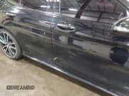 ✅ 2019 Mercedes-Benz C 43 AMG • VIN: 55SWF6EB0KU285355 • Lot: 41935660. Wystawiony na IAAI z przebiegiem 160 525 mil. Bezpłatny archiwum sprzedaży aukcyjnych z USA i szczegółowy raport historii pojazdu na DreamBid. Zdjęcie 19.