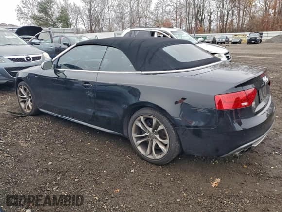 ✅ 2013 Audi S5 Prestige • VIN: WAUVGAFH4DN003056 • Lot: 91615205. Listed on Copart with 132,492 mi. Free auction sales archive from the USA and detailed vehicle history report at DreamBid. Image 2.