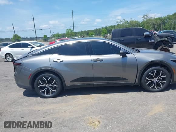 ✅ 2023 Toyota Crown XLE • VIN: JTDAAAAF3P3017586 • Lot: 42135515. Listed on IAAI with 17,255 mi. Free auction sales archive from the USA and detailed vehicle history report at DreamBid. Image 13.