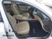 ✅ 2013 Hyundai Genesis 3.8L • VIN: KMHGC4DD6DU223938 • Lot: 43379736. Wystawiony na IAAI z przebiegiem 152 324 mil. Bezpłatny archiwum sprzedaży aukcyjnych z USA i szczegółowy raport historii pojazdu na DreamBid. Zdjęcie 5.