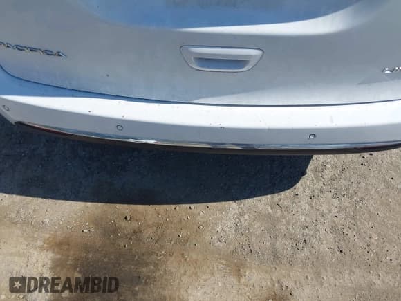 ✅ 2023 Chrysler Pacifica Limited • VIN: 2C4RC1GG9PR534735 • Lot: 43262455. Listed on IAAI with 64,437 mi. Free auction sales archive from the USA and detailed vehicle history report at DreamBid. Image 18.