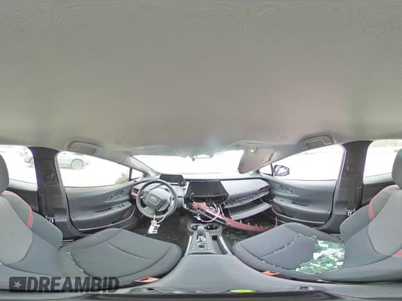 2025 Toyota Prius SE z VIN JTDACACU8S3040893, wystawiony jako Copart lot #52588625 z przebiegiem Nie podano mil oraz Szkoda całkowita • Salvage title. Historia ofert i sprzedaży dostępna na DreamBid. Obrazek 13.