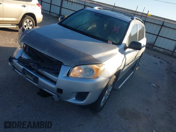 ✅ 2011 Toyota RAV4 • VIN: 2T3ZF4DV1BW074318 • Lot: 43599326. Listed on IAAI with 223,961 mi. Free auction sales archive from the USA and detailed vehicle history report at DreamBid. Image 2.