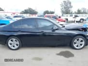 ✅ 2016 BMW 3 Series 328i • VIN: WBA8E9C57GK645661 • Lot: 41933277. Listed on IAAI with 144,996 mi. Free auction sales archive from the USA and detailed vehicle history report at DreamBid. Image 13.