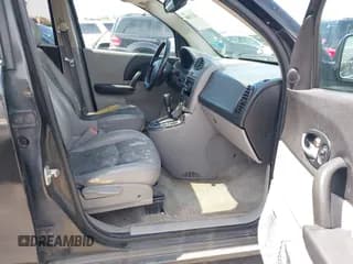 ✅ 2004 Saturn VUE V6 • VIN: 5GZCZ63424S819671 • Lot: 42175800. Wystawiony na IAAI z przebiegiem 227 149 mil. Bezpłatny archiwum sprzedaży aukcyjnych z USA i szczegółowy raport historii pojazdu na DreamBid. Zdjęcie 5.