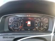 ✅ 2018 Volkswagen Golf R • VIN: WVWWF7AU6JW204187 • Lot: 85792044. Wystawiony na Copart z przebiegiem 65 272 mil. Bezpłatny archiwum sprzedaży aukcyjnych z USA i szczegółowy raport historii pojazdu na DreamBid. Zdjęcie 9.