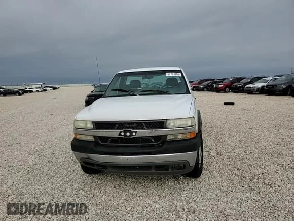 ✅ 2001 Chevrolet Silverado 2500HD • VIN: 1GCHK24G41E236753 • Lot: 67793055. Listed on Copart with 182,875 mi. Free auction sales archive from the USA and detailed vehicle history report at DreamBid. Image 13.