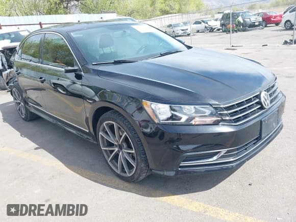 ✅ 2016 Volkswagen Passat SE • VIN: 1VWBT7A34GC060189 • Lot: 42055787. Listed on IAAI with 83,669 mi. Free auction sales archive from the USA and detailed vehicle history report at DreamBid. Image 1.