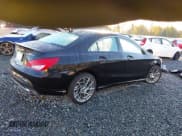 ✅ 2019 Mercedes-Benz CLA 250 • VIN: WDDSJ4GB4KN714732 • Lot: 43432149. Wystawiony na IAAI z przebiegiem 24 365 mil. Bezpłatny archiwum sprzedaży aukcyjnych z USA i szczegółowy raport historii pojazdu na DreamBid. Zdjęcie 4.