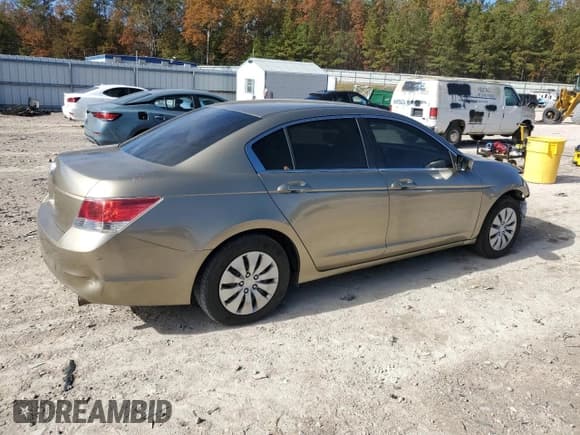 ✅ 2010 Honda Accord LX • VIN: 1HGCP2F3XAA012868 • Лот: 90932255. Опубликован ранее на Copart с пробегом 159 803 миль. Бесплатный доступ к архиву аукционных продаж из США и подробный отчёт об истории автомобиля на DreamBid. Изображение 3.