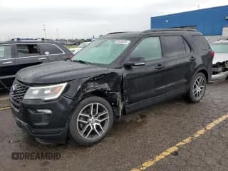 ✅ 2018 Ford Explorer Sport • VIN: 1FM5K8GT6JGC53598 • Lot: 69430495. Wystawiony na Copart z przebiegiem 160 369 mil. Bezpłatny archiwum sprzedaży aukcyjnych z USA i szczegółowy raport historii pojazdu na DreamBid. Zdjęcie 1.