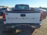 ✅ 2006 Chevrolet Silverado 2500HD LT2 • VIN: 1GCHK29D86E240925 • Лот: 41051872. Опубликован ранее на IAAI с пробегом 281 976 миль. Бесплатный доступ к архиву аукционных продаж из США и подробный отчёт об истории автомобиля на DreamBid. Изображение 16.