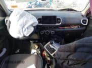 ✅ 2022 Hyundai Venue Limited • VIN: KMHRC8A37NU177565 • Lot: 41735253. Listed on IAAI with Not provided. Free auction sales archive from the USA and detailed vehicle history report at DreamBid. Image 5.