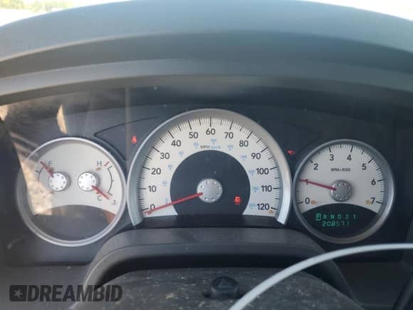 2006 Dodge Dakota SLT с VIN 1D7HE42K96S714075, выставлен на аукционе Copart как лот 75673964 с пробегом 208 571 миль миль и Списание • Salvage title. История ставок и продаж доступна на DreamBid. Изображение 9.