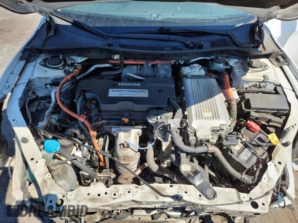 ✅ 2015 Honda Accord • VIN: 1HGCR6F38FA012263 • Lot: 70267925. Wystawiony na Copart z przebiegiem 218 120 mil. Bezpłatny archiwum sprzedaży aukcyjnych z USA i szczegółowy raport historii pojazdu na DreamBid. Zdjęcie 11.