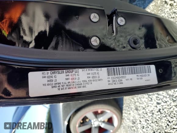 ✅ 2013 Dodge Challenger SXT • VIN: 2C3CDYAGXDH595537 • Lot: 84115864. Wystawiony na Copart z przebiegiem 109 005 mil. Bezpłatny archiwum sprzedaży aukcyjnych z USA i szczegółowy raport historii pojazdu na DreamBid. Zdjęcie 14.