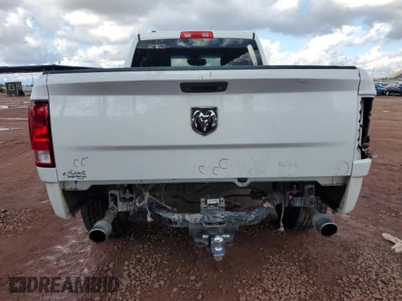 ✅ 2017 Ram 1500 Tradesman • VIN: 1C6RR6FT9HS610147 • Lot: 93645415. Wystawiony na Copart z przebiegiem 86 592 mil. Bezpłatny archiwum sprzedaży aukcyjnych z USA i szczegółowy raport historii pojazdu na DreamBid. Zdjęcie 6.