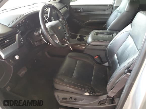 ✅ 2015 Chevrolet Suburban LT • VIN: 1GNSCJKC1FR162633 • Lot: 77006654. Wystawiony na Copart z przebiegiem 100 741 mil. Bezpłatny archiwum sprzedaży aukcyjnych z USA i szczegółowy raport historii pojazdu na DreamBid. Zdjęcie 8.