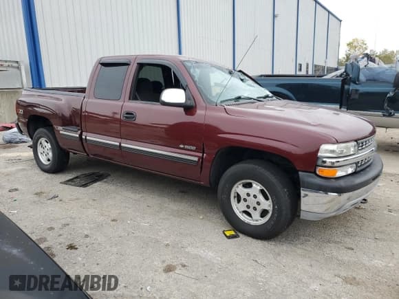 ✅ 2001 Chevrolet Silverado 1500 LS • VIN: 2GCEK19TX11143661 • Лот: 74285694. Опубликован ранее на Copart с пробегом 142 632 миль. Бесплатный доступ к архиву аукционных продаж из США и подробный отчёт об истории автомобиля на DreamBid. Изображение 4.
