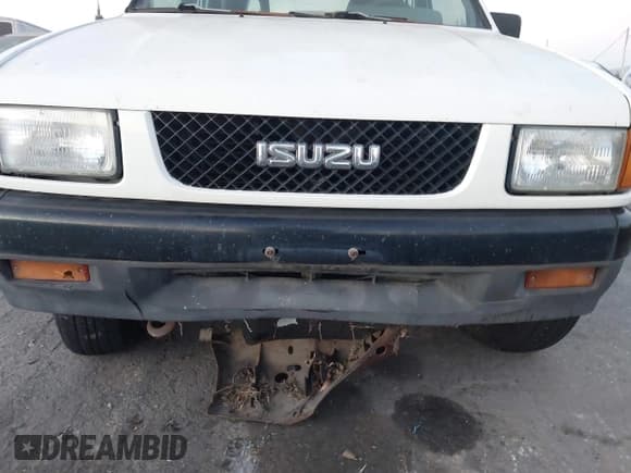 ✅ 1992 Isuzu Rodeo • VIN: 4S2CY58Z7N4310852 • Лот: 43799609. Опубликован ранее на IAAI с пробегом 288 455 миль. Бесплатный доступ к архиву аукционных продаж из США и подробный отчёт об истории автомобиля на DreamBid. Изображение 6.