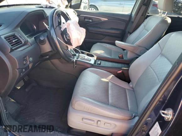 ✅ 2021 Honda Passport EX-L • VIN: 5FNYF7H59MB000452 • Лот: 89501885. Опубликован ранее на Copart с пробегом Не указан. Бесплатный доступ к архиву аукционных продаж из США и подробный отчёт об истории автомобиля на DreamBid. Изображение 7.