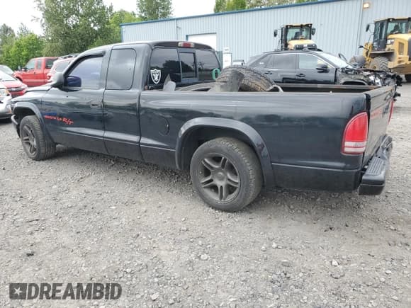 ✅ 2001 Dodge Dakota Sport • VIN: 1B7GL22Z71S213949 • Lot: 56553435. Listed on Copart with 190,399 mi. Free auction sales archive from the USA and detailed vehicle history report at DreamBid. Image 2.
