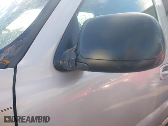 ✅ 2004 GMC Yukon XL • VIN: 1GKFK66U94J249791 • Лот: 43497569. Опубликован ранее на IAAI с пробегом 268 185 миль. Бесплатный доступ к архиву аукционных продаж из США и подробный отчёт об истории автомобиля на DreamBid. Изображение 12.