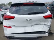 ✅ 2020 Hyundai Tucson SEL • VIN: KM8J33AL8LU176728 • Lot: 37715496. Listed on IAAI with 32,625 mi. Free auction sales archive from the USA and detailed vehicle history report at DreamBid. Image 16.