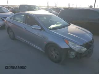 ✅ 2014 Hyundai Sonata • VIN: KMHEC4A40EA117192 • Lot: 43415513. Listed on IAAI with 117,638 mi. Free auction sales archive from the USA and detailed vehicle history report at DreamBid. Image 1.