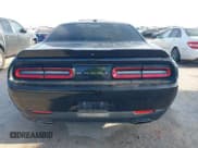 ✅ 2019 Dodge Challenger SXT • VIN: 2C3CDZAG0KH694452 • Lot: 43516523. Wystawiony na IAAI z przebiegiem 122 809 mil. Bezpłatny archiwum sprzedaży aukcyjnych z USA i szczegółowy raport historii pojazdu na DreamBid. Zdjęcie 16.