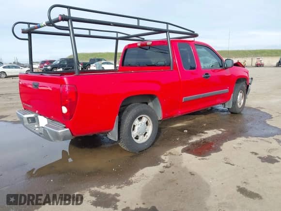 2008 Chevrolet Colorado 1LT z VIN 1GCCS19E588160982, wystawiony jako IAAI lot #41612733 z przebiegiem 112 854 mil mil oraz . Historia ofert i sprzedaży dostępna na DreamBid. Obrazek 4.