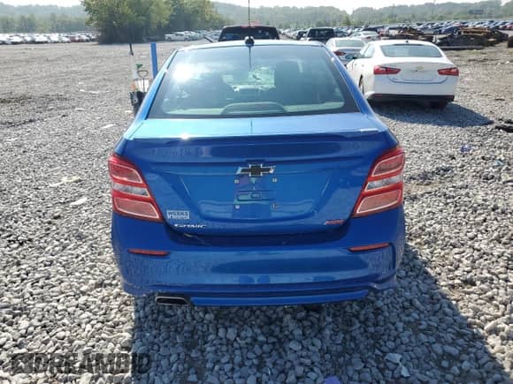 2020 Chevrolet Sonic LT with VIN 1G1JD5SB4L4108308, listed as a Copart auction lot 71489305 with 18,668 mi miles and Salvage title. Bid and sale history available at DreamBid. Image 6.