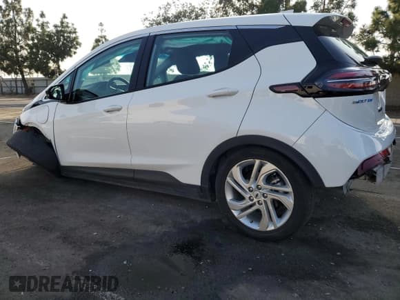 ✅ 2023 Chevrolet Bolt EV 1LT • VIN: 1G1FW6S00P4199975 • Lot: 76289774. Listed on Copart with 8,063 mi. Free auction sales archive from the USA and detailed vehicle history report at DreamBid. Image 2.