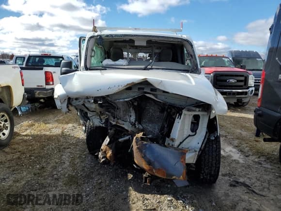 ✅ 2017 Nissan NV Cargo SV • VIN: 1N6BF0KY1HN807309 • Lot: 79271234. Listed on Copart with Not provided. Free auction sales archive from the USA and detailed vehicle history report at DreamBid. Image 5.