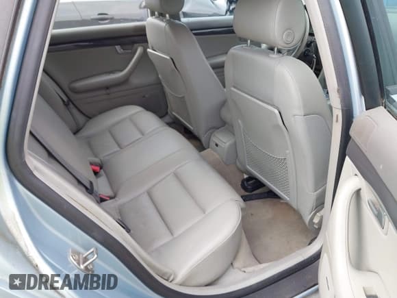 ✅ 2004 Audi A4 1.8T • VIN: WAULC68EX4A110705 • Lot: 42466648. Listed on IAAI with 163,799 mi. Free auction sales archive from the USA and detailed vehicle history report at DreamBid. Image 8.