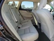 ✅ 2019 Volvo XC60 Momentum • VIN: LYV102DK7KB225081 • Lot: 87036005. Listed on Copart with 36,318 mi. Free auction sales archive from the USA and detailed vehicle history report at DreamBid. Image 11.