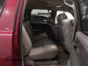 ✅ 2003 Chevrolet Suburban LT • VIN: 1GNFK16Z63J127986 • Лот: 41362871. Опубликован ранее на IAAI с пробегом 245 572 миль. Бесплатный доступ к архиву аукционных продаж из США и подробный отчёт об истории автомобиля на DreamBid. Изображение 8.