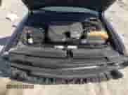 2014 Dodge Challenger SXT z VIN 2C3CDYAG4EH116448, wystawiony jako Copart lot #74385454 z przebiegiem 239 499 mil mil oraz Czysty tytuł • Clean title. Historia ofert i sprzedaży dostępna na DreamBid. Obrazek 11.