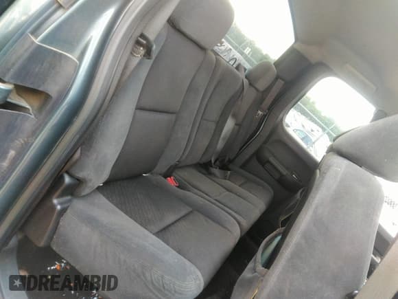 ✅ 2009 Chevrolet Silverado 1500 • VIN: 2GCEC290391123787 • Lot: 42985952. Wystawiony na IAAI z przebiegiem 330 984 mil. Bezpłatny archiwum sprzedaży aukcyjnych z USA i szczegółowy raport historii pojazdu na DreamBid. Zdjęcie 8.