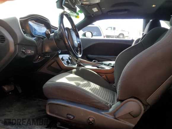 ✅ 2020 Dodge Challenger R/T 50th Anniversary • VIN: 2C3CDZBT2LH159491 • Lot: 46368975. Wystawiony na Copart z przebiegiem 80 700 mil. Bezpłatny archiwum sprzedaży aukcyjnych z USA i szczegółowy raport historii pojazdu na DreamBid. Zdjęcie 7.