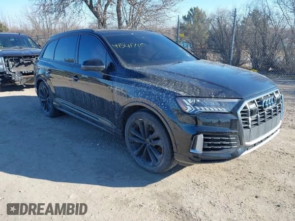 ✅ 2021 Audi Q7 Prestige • VIN: WA1VXAF71MD024229 • Лот: 41541710. Опубликован ранее на IAAI с пробегом 29 524 миль. Бесплатный доступ к архиву аукционных продаж из США и подробный отчёт об истории автомобиля на DreamBid. Изображение 1.