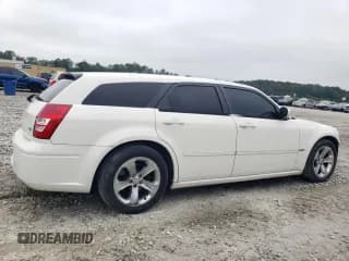 ✅ 2007 Dodge Magnum R/T • VIN: 2D4GV57267H853466 • Lot: 71221914. Listed on Copart with 163,746 mi. Free auction sales archive from the USA and detailed vehicle history report at DreamBid. Image 3.