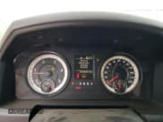 ✅ 2016 Ram 2500 Tradesman • VIN: 3C6UR4HL3GG235261 • Lot: 70757585. Wystawiony na Copart z przebiegiem 224 943 mil. Bezpłatny archiwum sprzedaży aukcyjnych z USA i szczegółowy raport historii pojazdu na DreamBid. Zdjęcie 9.